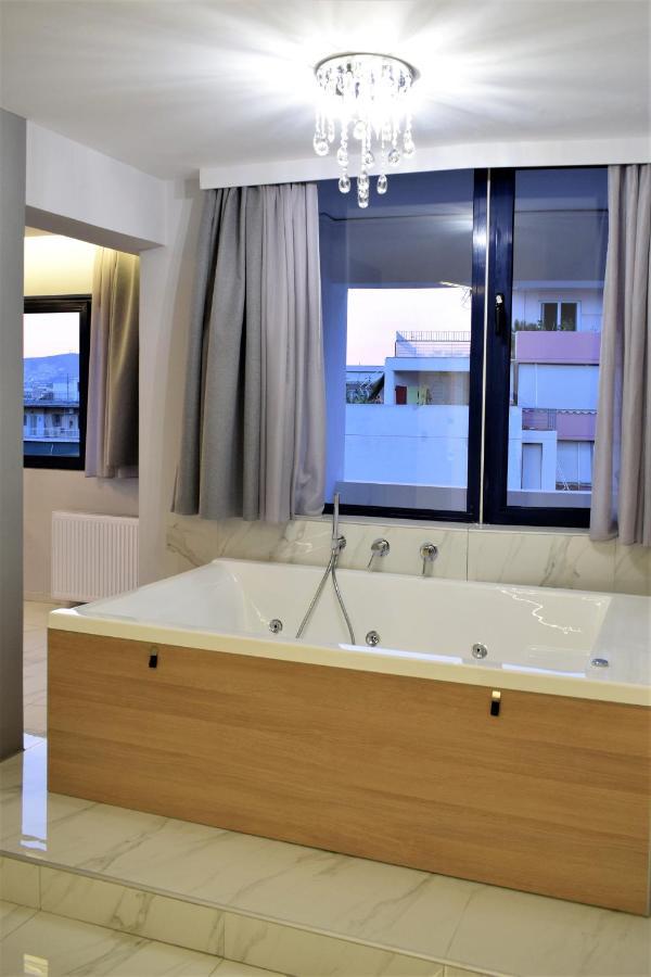 Suite City View